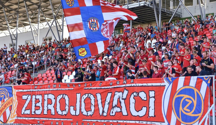 SOUTĚŽ: Zbrojovka doma vyzve Prostějov. Pojďte podpořit borce na Srbskou!