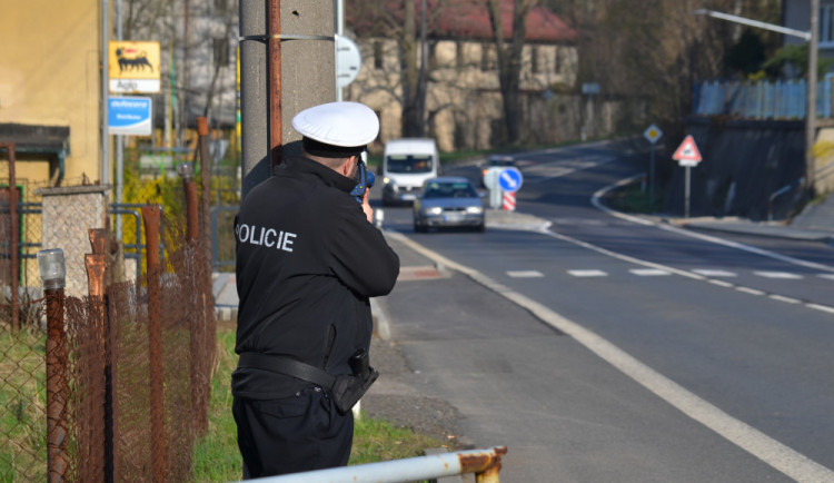 Policisté mají velkou akci, zaměřují se na rychlost. Rizikové úseky vybrali lidé