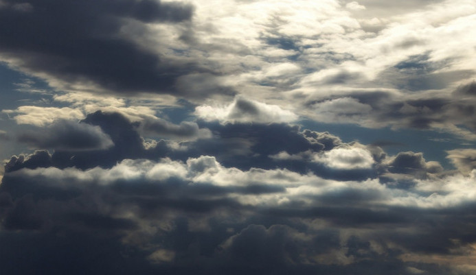 POČASÍ NA NEDĚLI: Bude zataženo a chladno