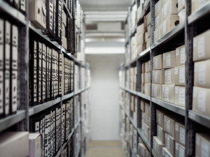 V Hradci Králové je nový archiv pro 20 kilometrů archiválií
