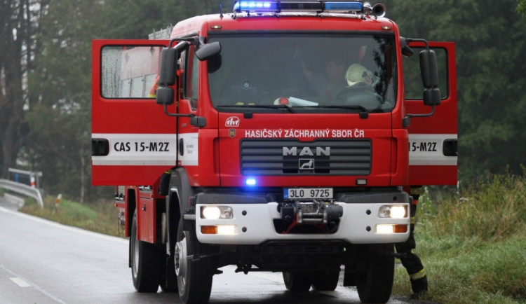 1000x1000-1380014026-hasici-ilustracni-foto-hzslk