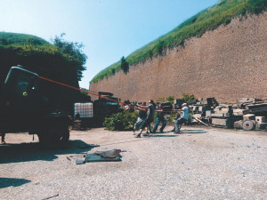 Oprava hradeb v Josefově Brutal Assault neohrozí. Začne až po festivalu