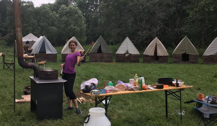 Na tábor jede osmnáct tisíc dětí. Hygienici už zkontrolovali padesátku akcí