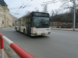 Hradecký kraj zamítl další dvě námitky proti autobusovému tendru