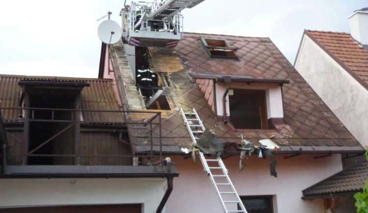 Střecha rodinného domu.