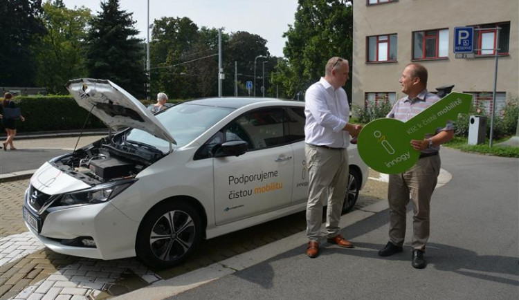 Od září bude město využívat elektromobily