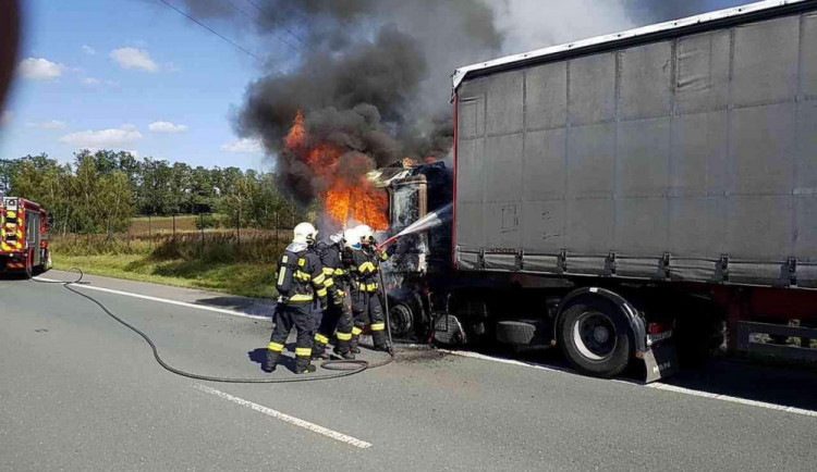 Hasiči na místě zásahu