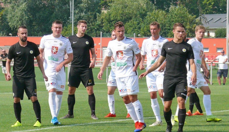 B týmu Hradce se ve třetí lize daří