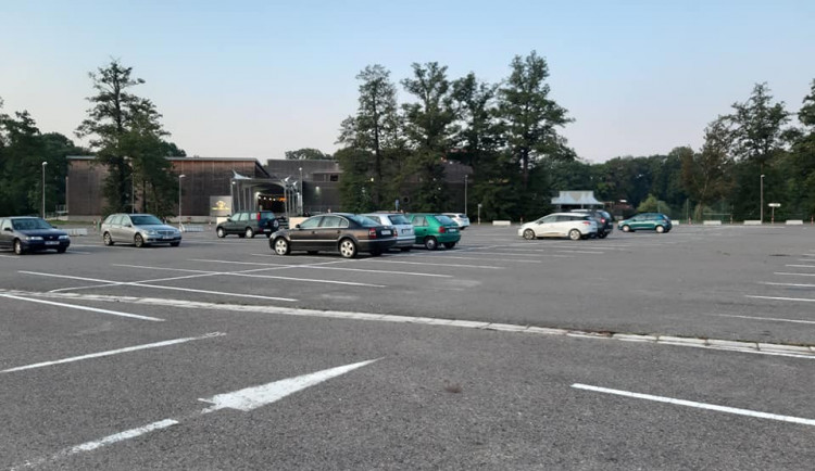 Parkoviště u Flošny 