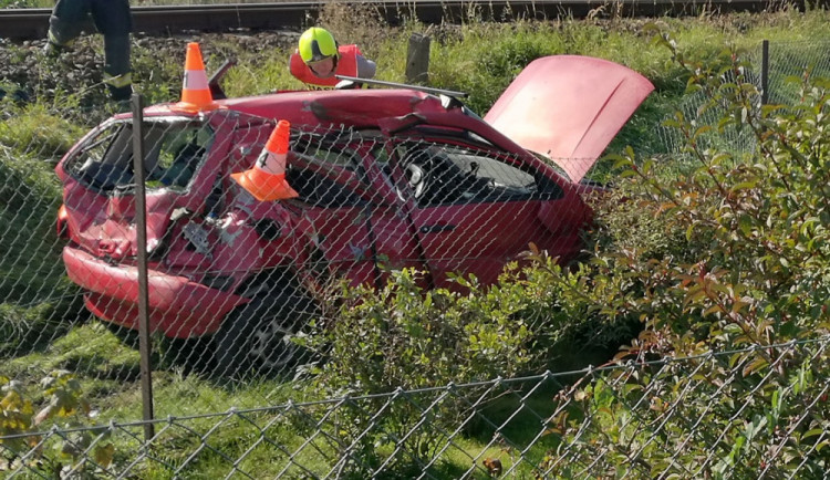 Auto bylo po nárazu zcela zdemolované