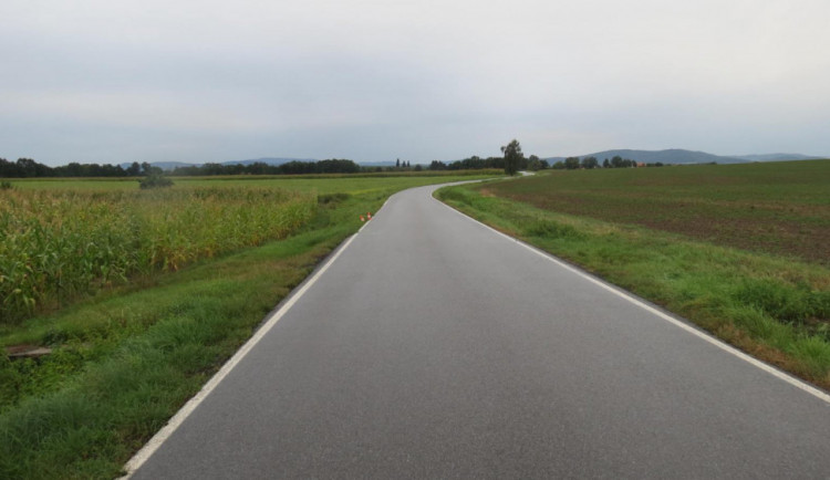 Řidič srazil chlapce na kole a ujel, policisté stále hledají svědky