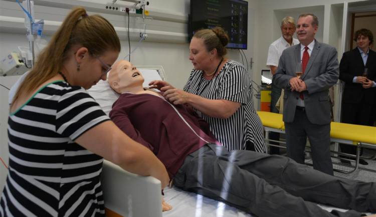 Slavnostní otevření simulačního centra