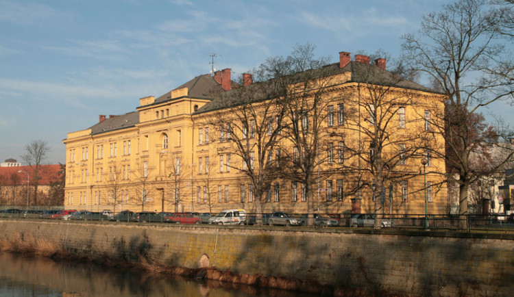 Biskupské gymnázium v Hradci Králové