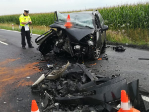 Při srážce dvou aut u Špindlerova Mlýna zemřel jeden z řidičů