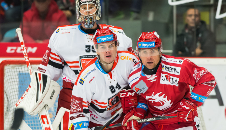 Hokejisté Mountfieldu si vybrali v Třinci pořádnou smůlu!