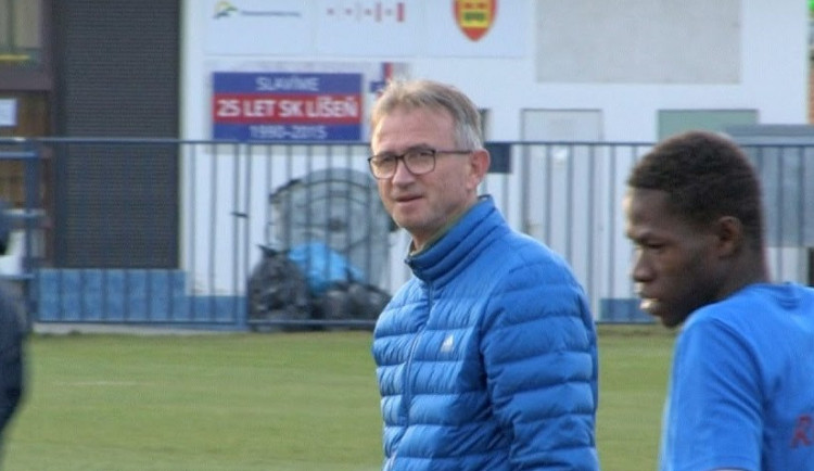 Rošáda v brněnském fotbalu. Šustr končí na lavičce Zbrojovky, nahradí ho trenér Líšně Machálek