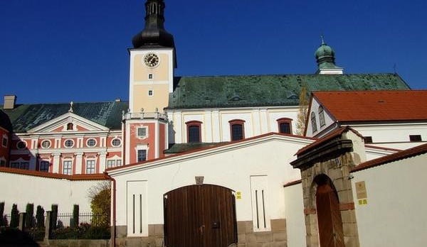 Opatství svatého Václava v Broumově