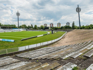 O postupu výstavby fotbalového stadionu má být jasno v únoru