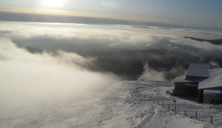 Jedna z prvních letošních sněhových pokrývek v Krkonoších. 