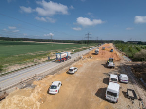 Celá dálnice D11 až na hranice s Polskem by mohla být hotová v roce 2028