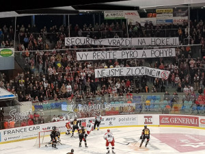 Konečně! Hradečtí hokejisté porazili Litvínov a ukončili sérii porážek