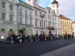 Foto ze srazu motorkářů