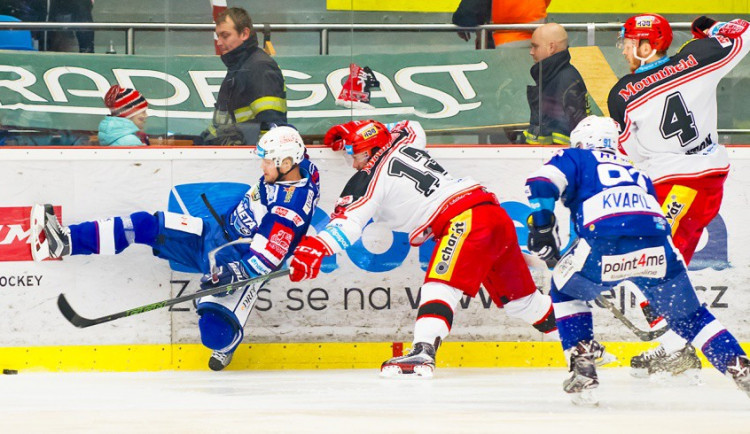 Hradec v duelu s Kometou