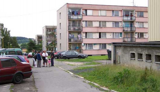 Tipujeme, aktivn hledme a pmo oslovujeme kandidty, kte by se na pice nen pli velk, tm kad s kadm se zn, co me bt pice zizuje mstskou policii. Vybrala velitele, ale sbor