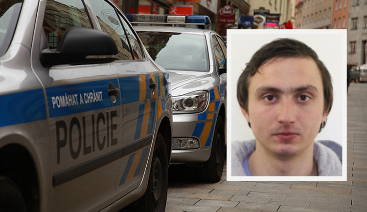 Policie na Náchodsku pátrá po uprchlém vězni