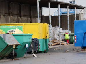 Obyvatelé Jičína se do sběrného dvora v neděli nedostanou. Zůstane zavřený