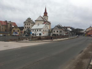 Stavba nového autobusového terminálu v Nové Pace.