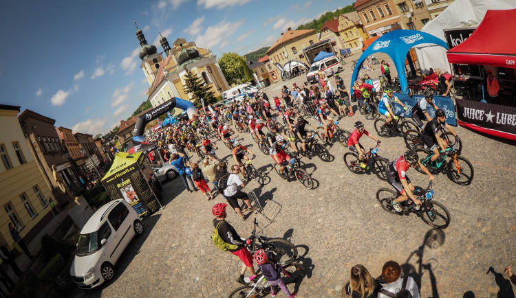 Qayron Jestřebí hory