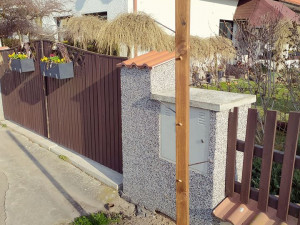 Prázdný Rouškovník Jany Rábové.