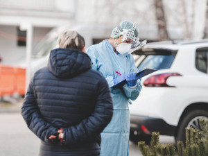 V Královéhradeckém kraji je stále 14 nakažených. Stejně jako ve středu