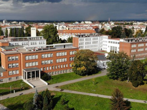 Zápisy do základních škol v Hradci Králové budou celý duben probíhat elektronicky