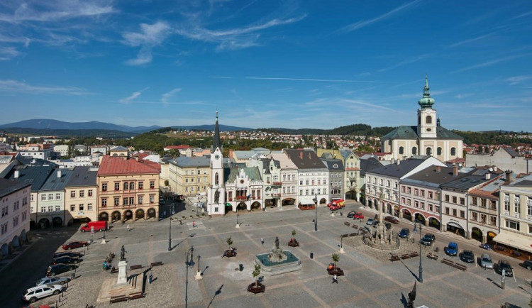 Pohled na Krakonošovo náměstí v Trutnově