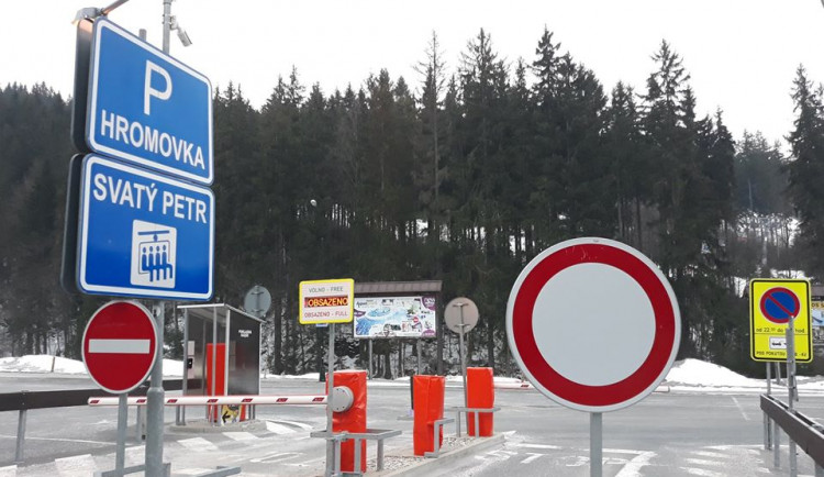 parkoviště ve Špindlerově Mlýně se uzavřela