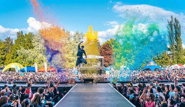 Hradecký Majáles se odsouvá. Ve hře je druhá polovina září