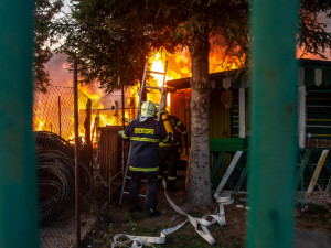 V Jaroměři lehla popelem dřevěná restaurace.