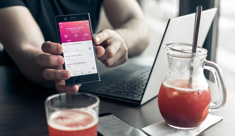 Aplikace "Univerzita".