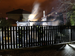 VShořelá chatka v Hradci Králové