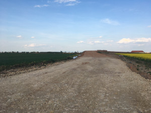 Koronavirus mohl zkomplikovat stavbu dálnice D11. Ředitelství silnic a dálnic počítá případné zdržení