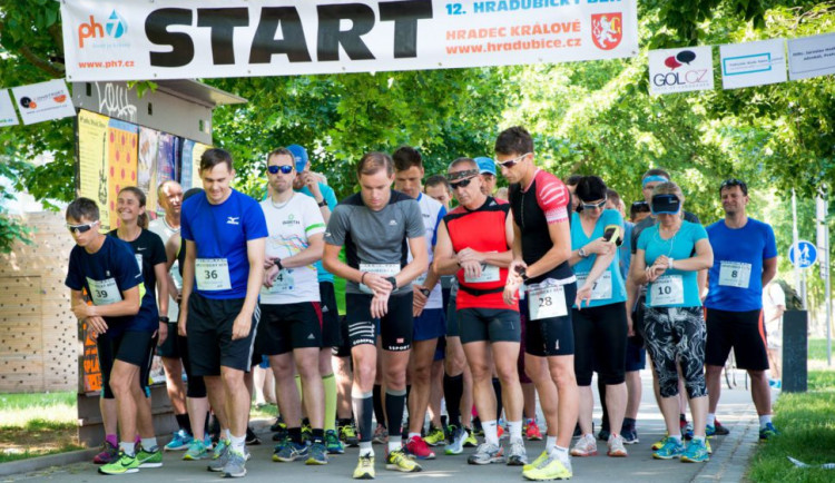 Účastníci Hradubického běhu nebudou startovat hromadně. Akce bude rozložena do dvou dnů