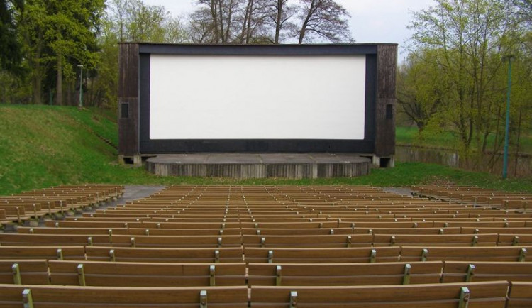 Letní kino Širák v Hradci Králové