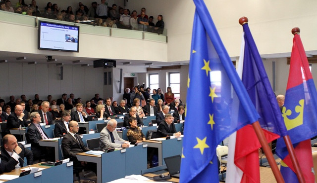 Jednání zastupitelstva Královéhradeckého kraje