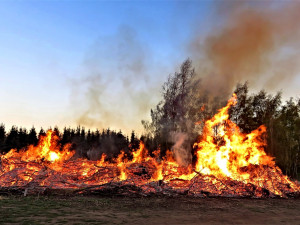 Hasiči v kraji letos neřešili ani jeden požár v souvislosti s pálením čarodějnic. Pomohlo jejich hlášení