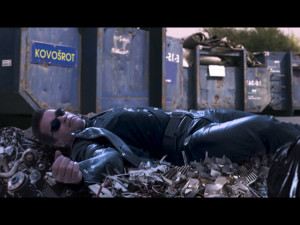 VIDEO: Arnold se vrátil z budoucnosti, aby zachránil Bohuše. Videokouzelníci jsou zpět s EETerminátorem