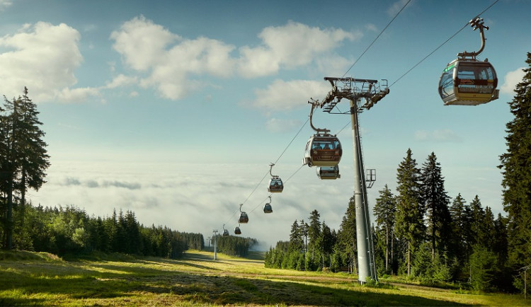 Lanovka na Černou horu