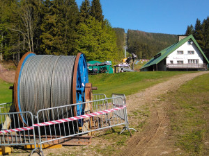 Demontáž lanovky v Říčkách