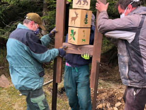 Jelení  Hravá naučná stezka